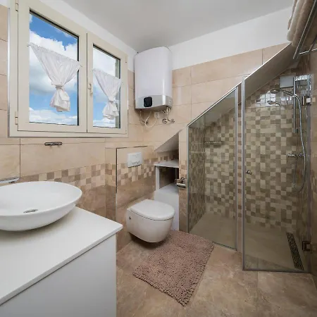 In 41607 Trogir